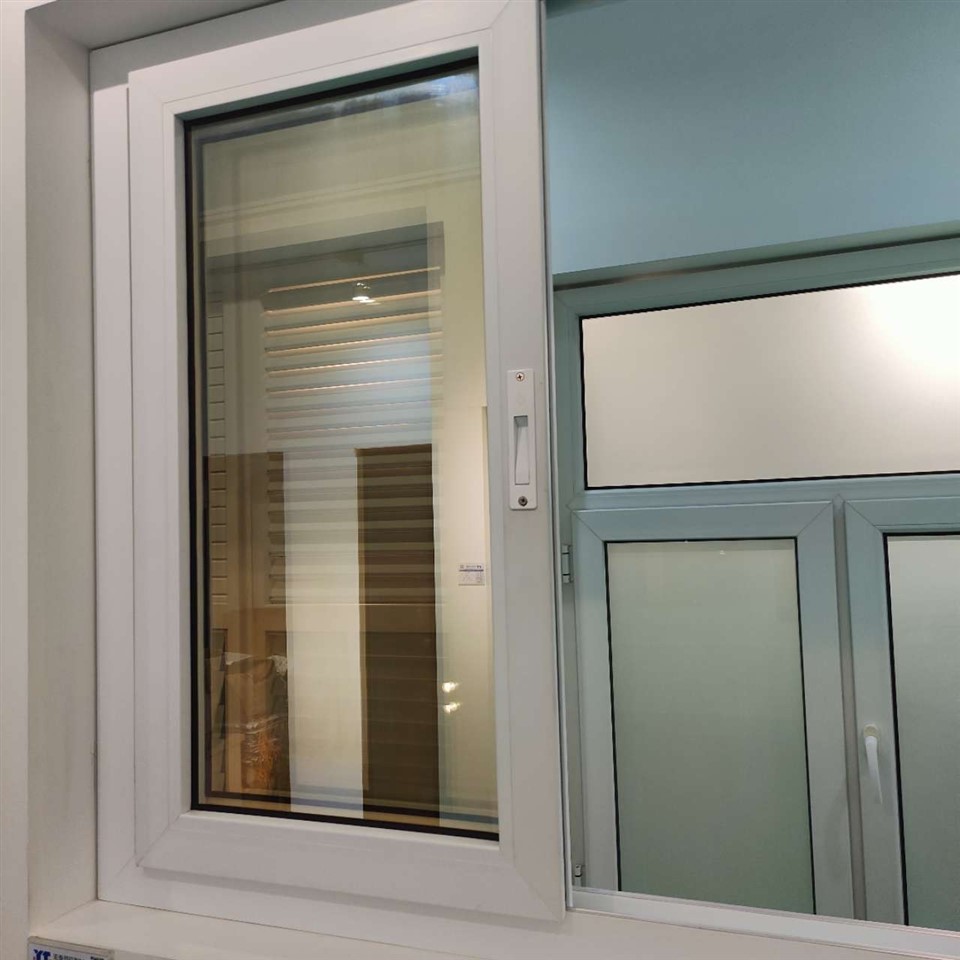 World Sliding Windows
